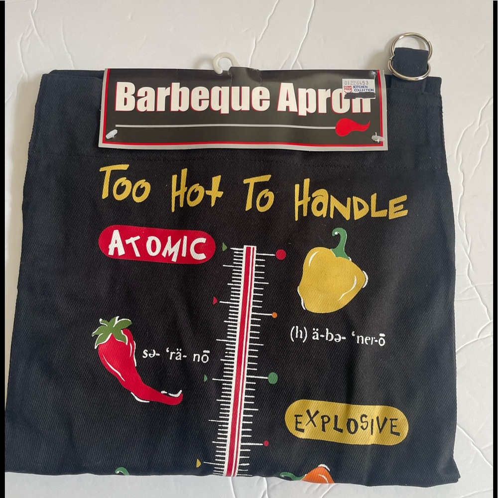 To Hot to Handle Black Barbecue Full Apron New